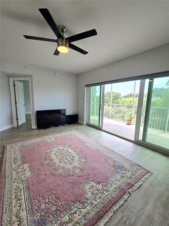 For Sale: $499,000 (3 beds, 2 baths, 1836 Square Feet)