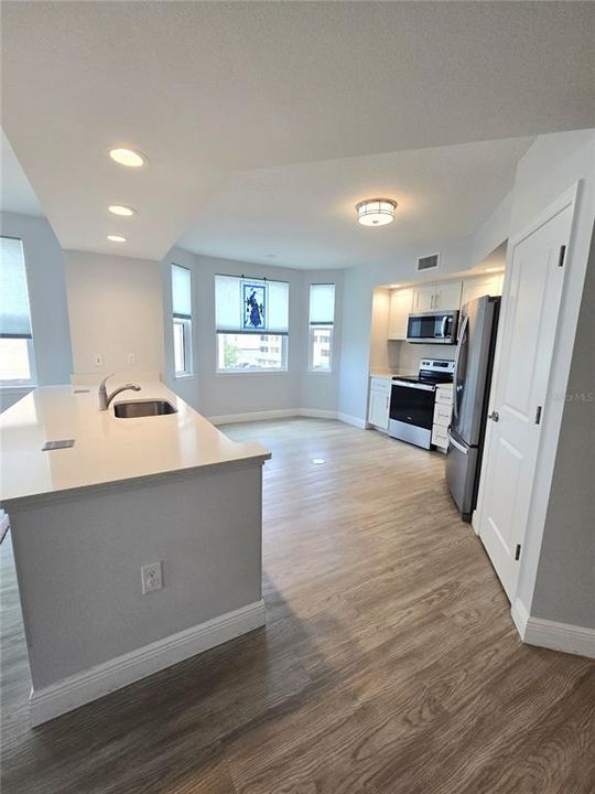 For Sale: $499,000 (3 beds, 2 baths, 1836 Square Feet)