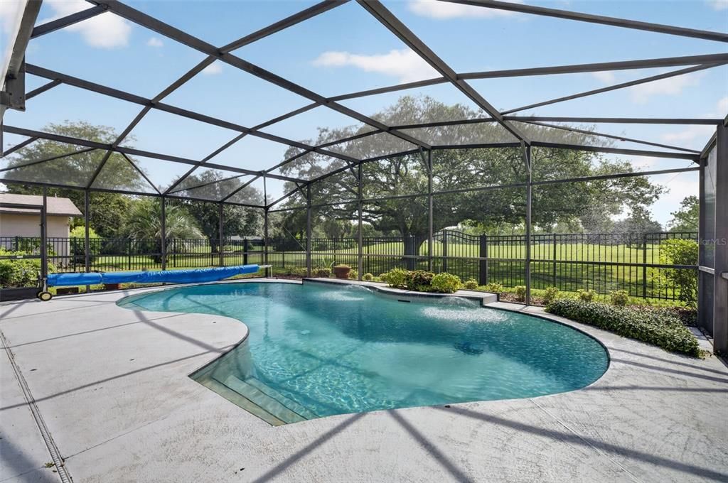 For Sale: $820,000 (4 beds, 3 baths, 2366 Square Feet)
