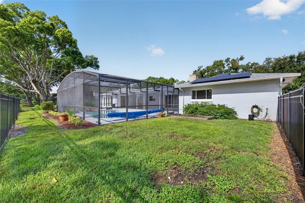 For Sale: $820,000 (4 beds, 3 baths, 2366 Square Feet)