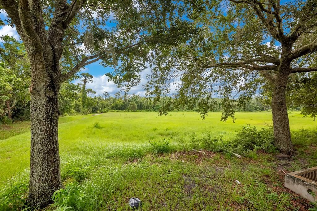 En Venta: $3,600,000 (6.73 acres)