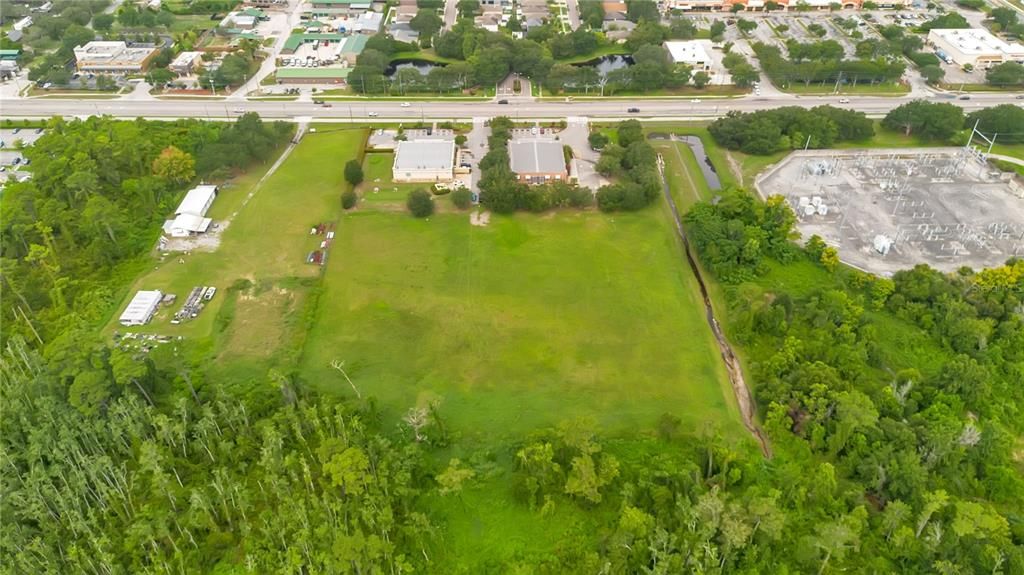 En Venta: $3,600,000 (6.73 acres)