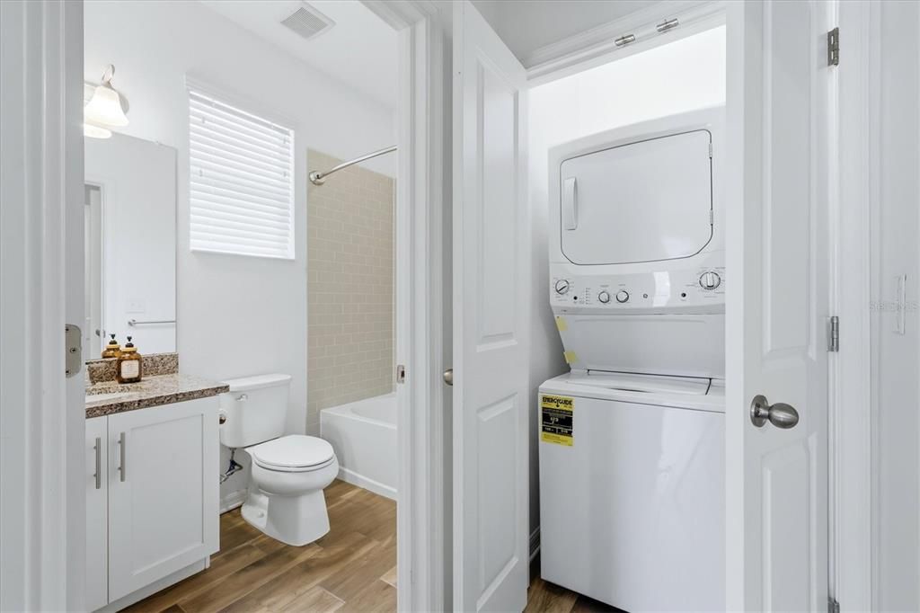 En Venta: $394,999 (3 camas, 2 baños, 1242 Pies cuadrados)