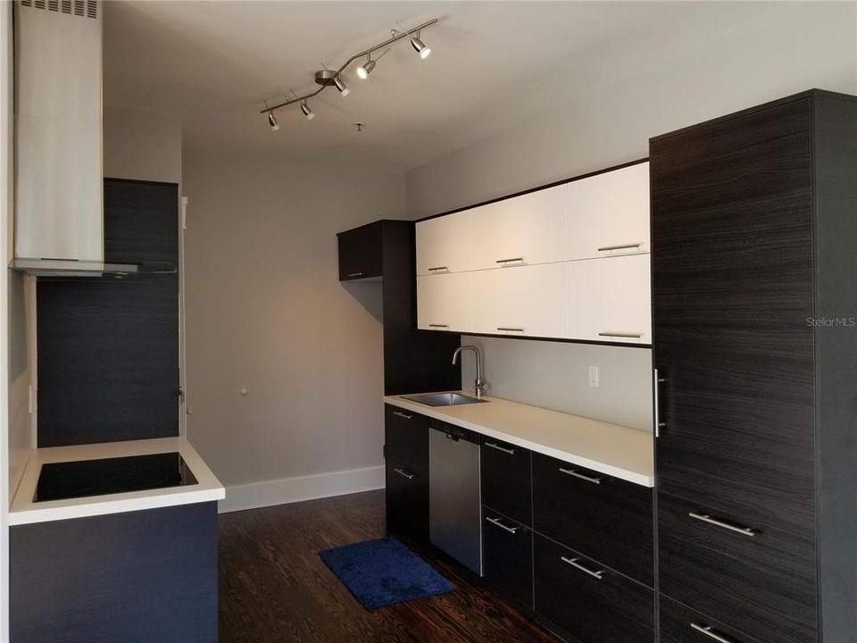 En Renta: $1,595 (1 camas, 1 baños, 700 Pies cuadrados)