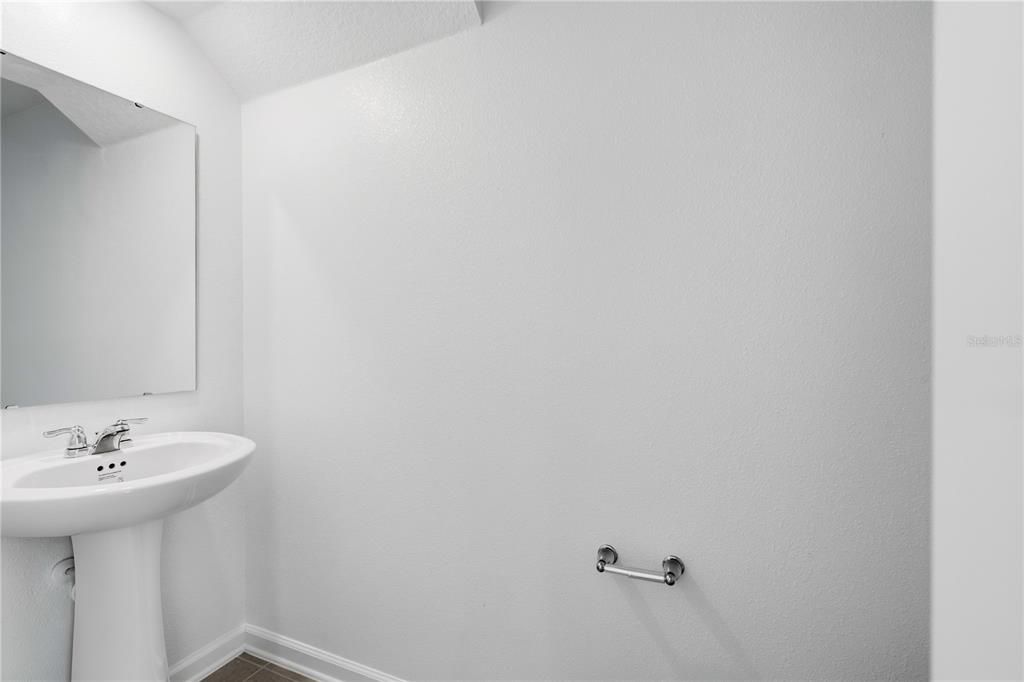 В аренду: $1,850 (3 спален, 2 ванн, 1689 Квадратных фут)