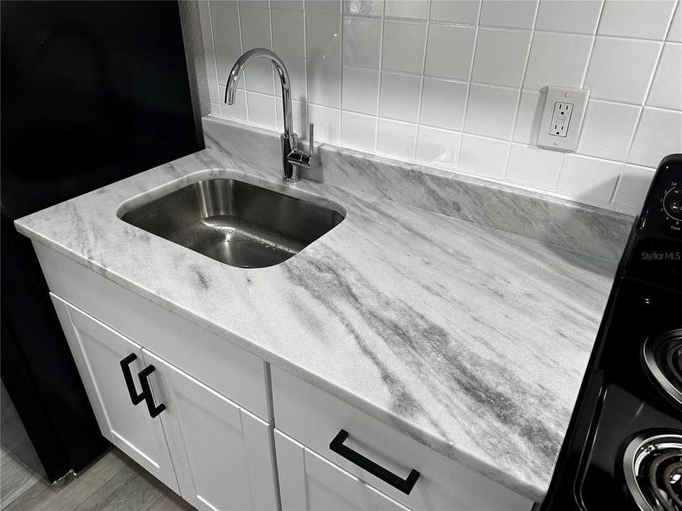 В аренду: $1,050 (1 спален, 1 ванн, 600 Квадратных фут)