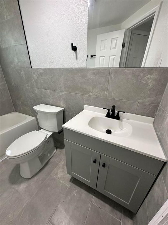 В аренду: $1,050 (1 спален, 1 ванн, 600 Квадратных фут)