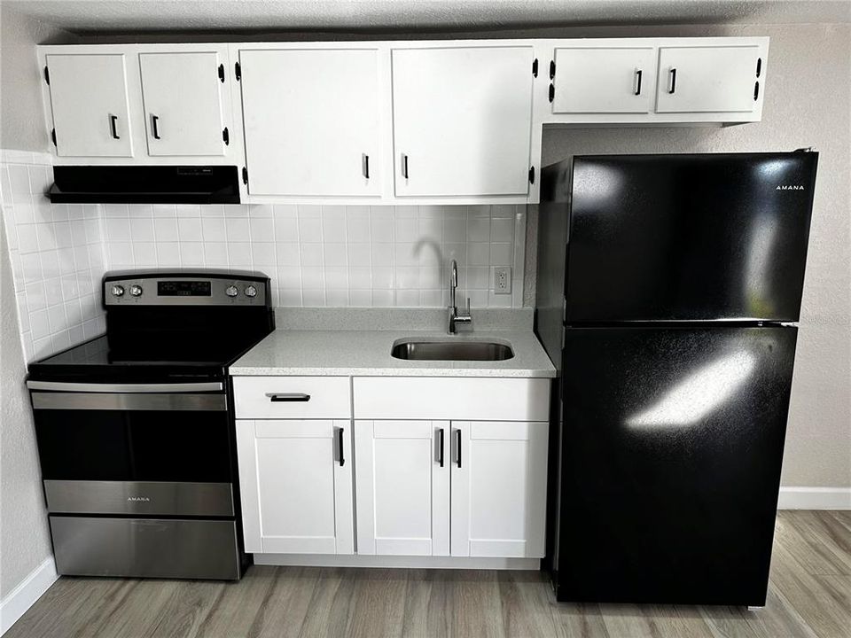 В аренду: $1,050 (1 спален, 1 ванн, 600 Квадратных фут)