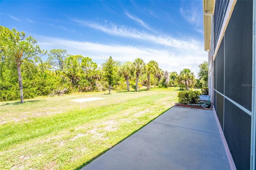 For Sale: $134,900 (2 beds, 2 baths, 918 Square Feet)