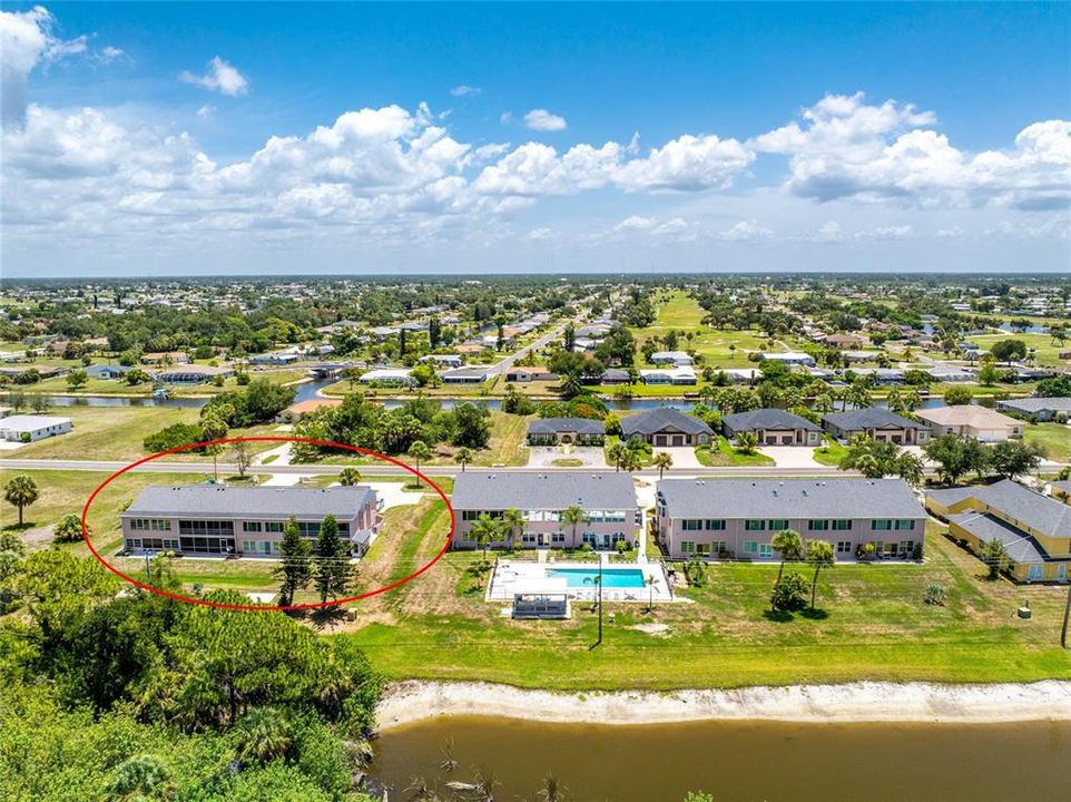 For Sale: $134,900 (2 beds, 2 baths, 918 Square Feet)