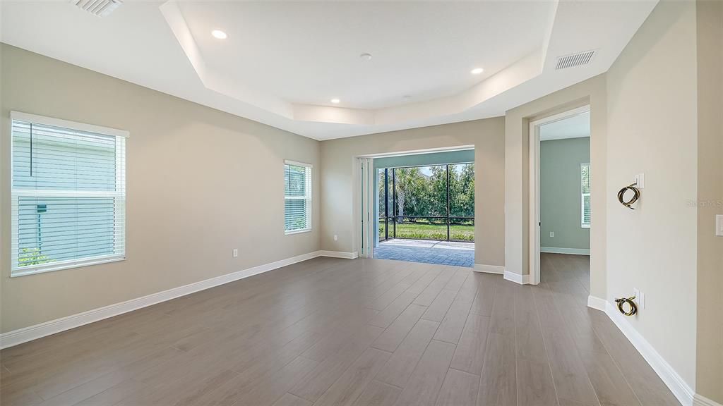 For Sale: $429,990 (2 beds, 2 baths, 1530 Square Feet)
