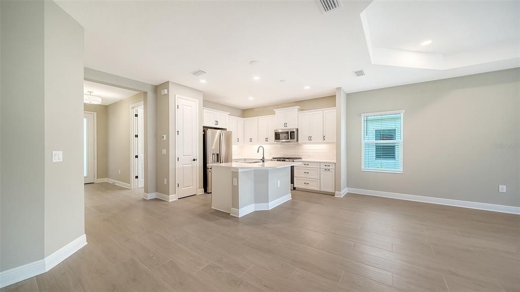 For Sale: $429,990 (2 beds, 2 baths, 1530 Square Feet)