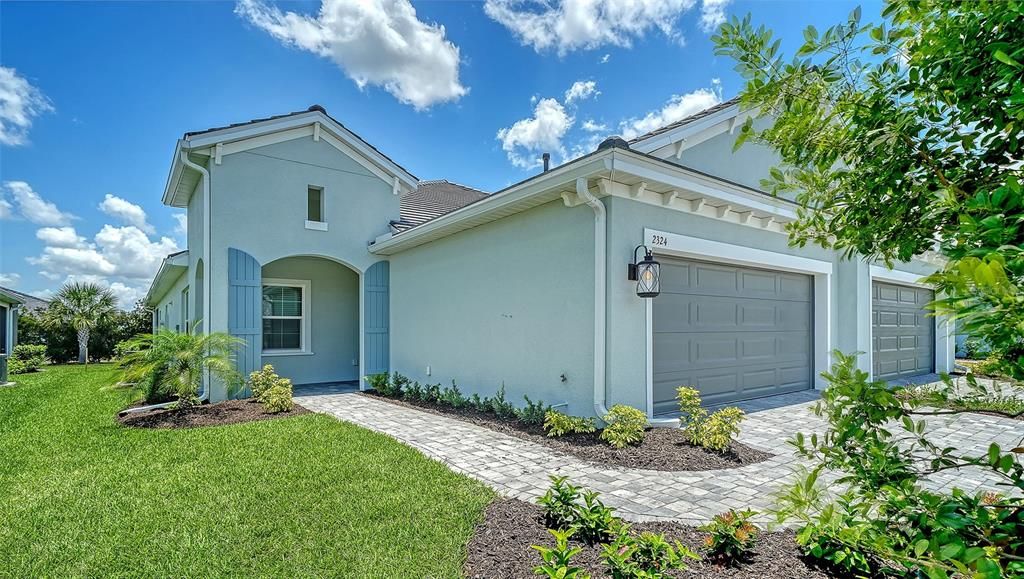 For Sale: $429,990 (2 beds, 2 baths, 1530 Square Feet)