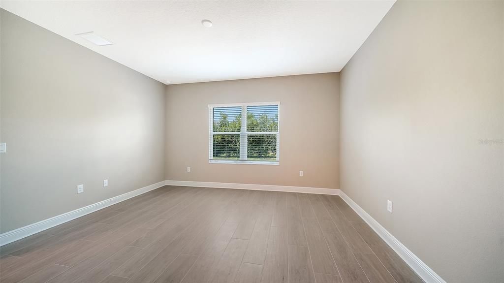 For Sale: $429,990 (2 beds, 2 baths, 1530 Square Feet)