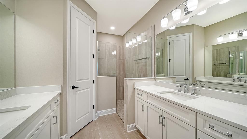 For Sale: $429,990 (2 beds, 2 baths, 1530 Square Feet)