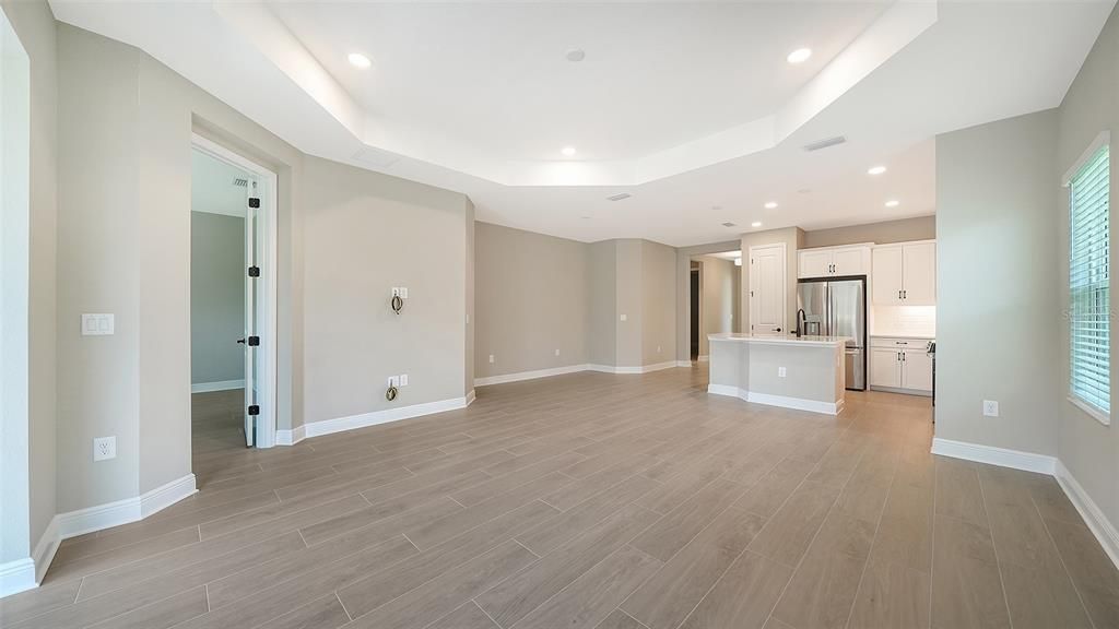 For Sale: $429,990 (2 beds, 2 baths, 1530 Square Feet)