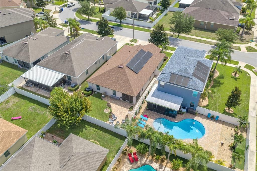 На продажу: $339,900 (3 спален, 2 ванн, 2082 Квадратных фут)