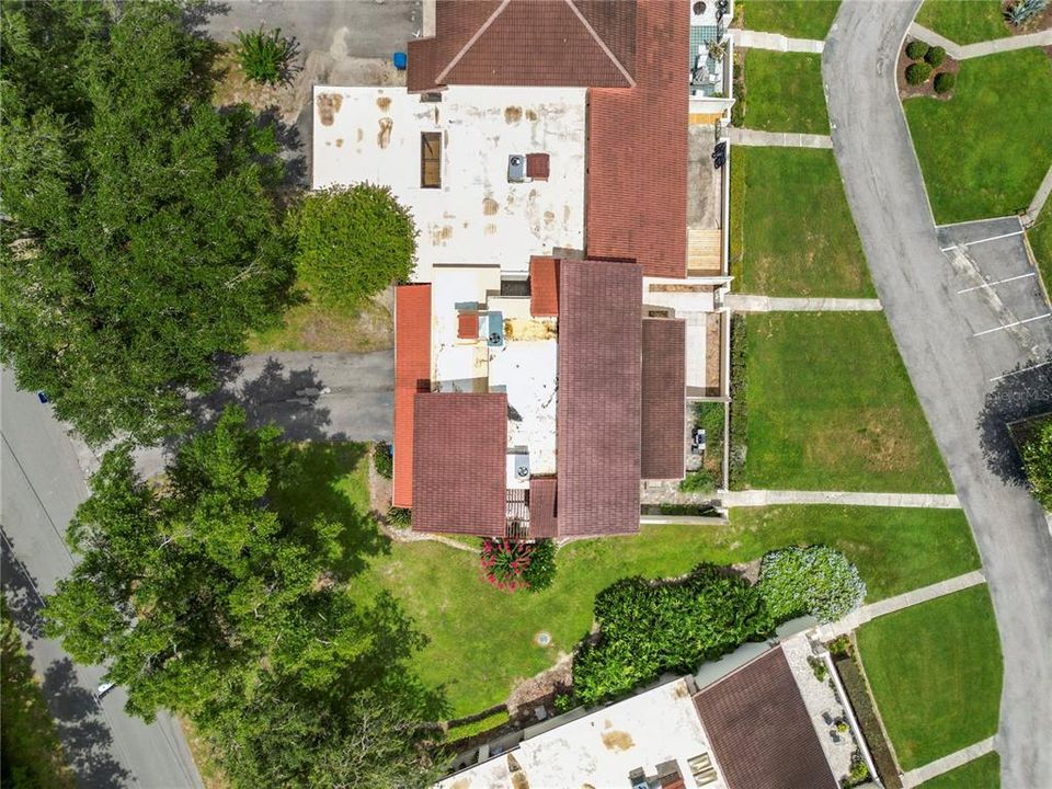 For Sale: $265,000 (2 beds, 2 baths, 1750 Square Feet)