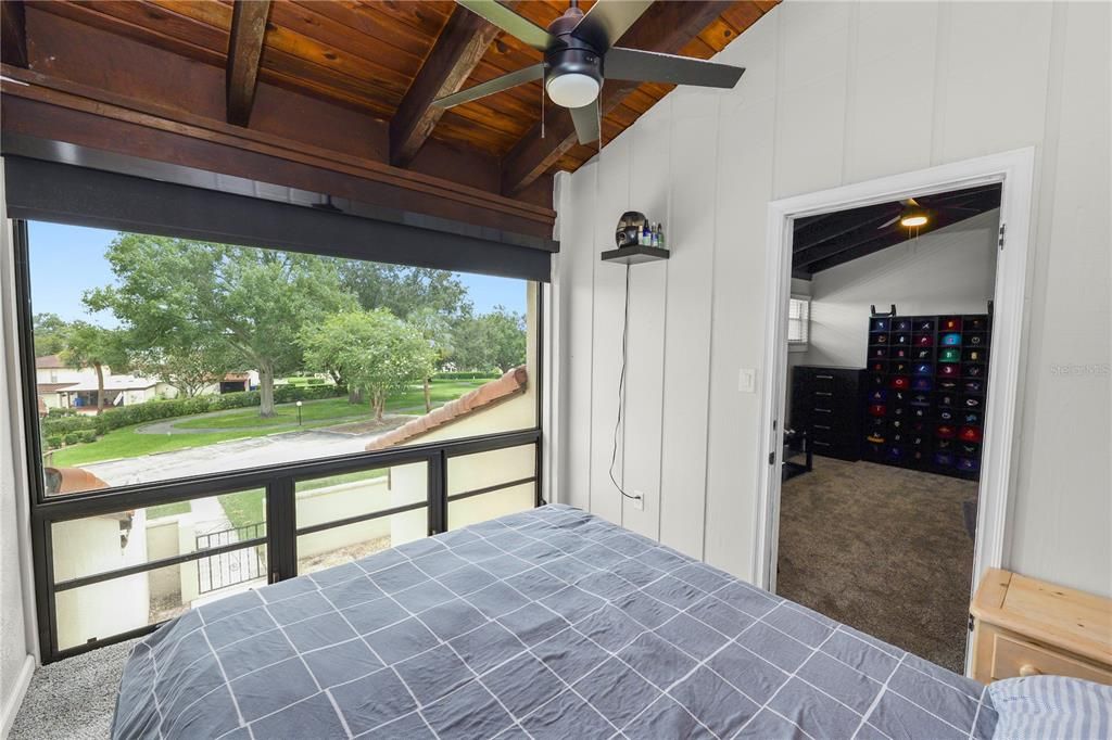 For Sale: $265,000 (2 beds, 2 baths, 1750 Square Feet)