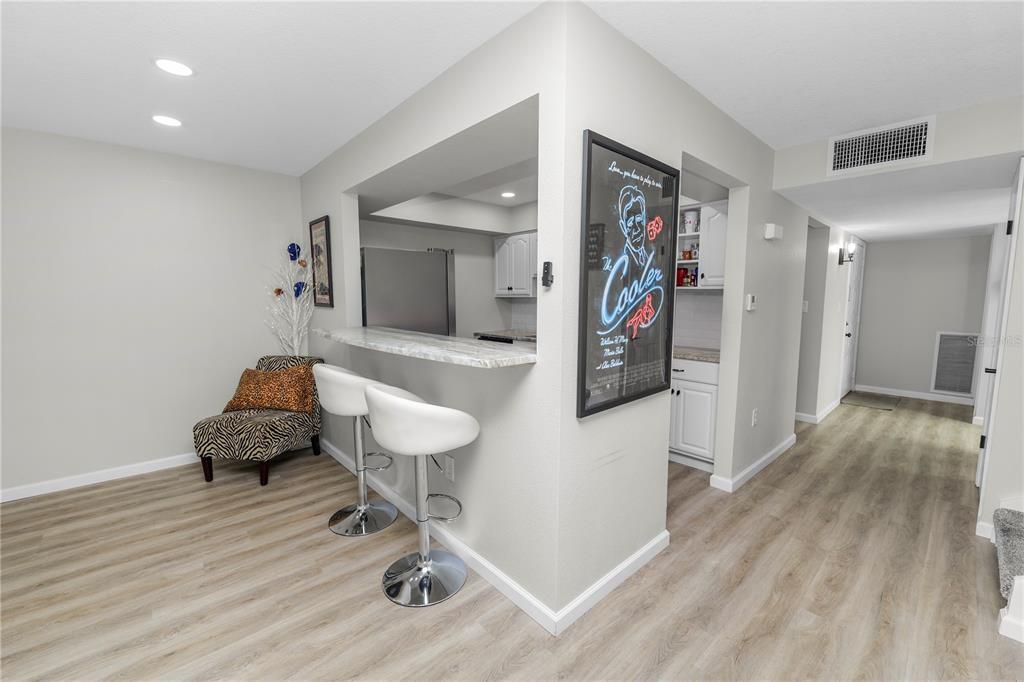 For Sale: $265,000 (2 beds, 2 baths, 1750 Square Feet)