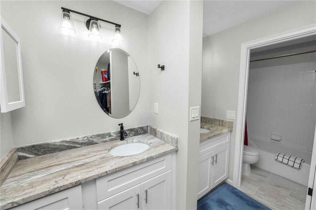For Sale: $265,000 (2 beds, 2 baths, 1750 Square Feet)