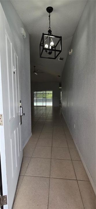 В аренду: $2,300 (3 спален, 3 ванн, 1512 Квадратных фут)
