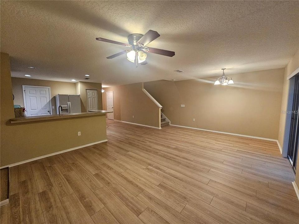 : $1,975 (2 спален, 2 ванн, 1308 Квадратных фут)