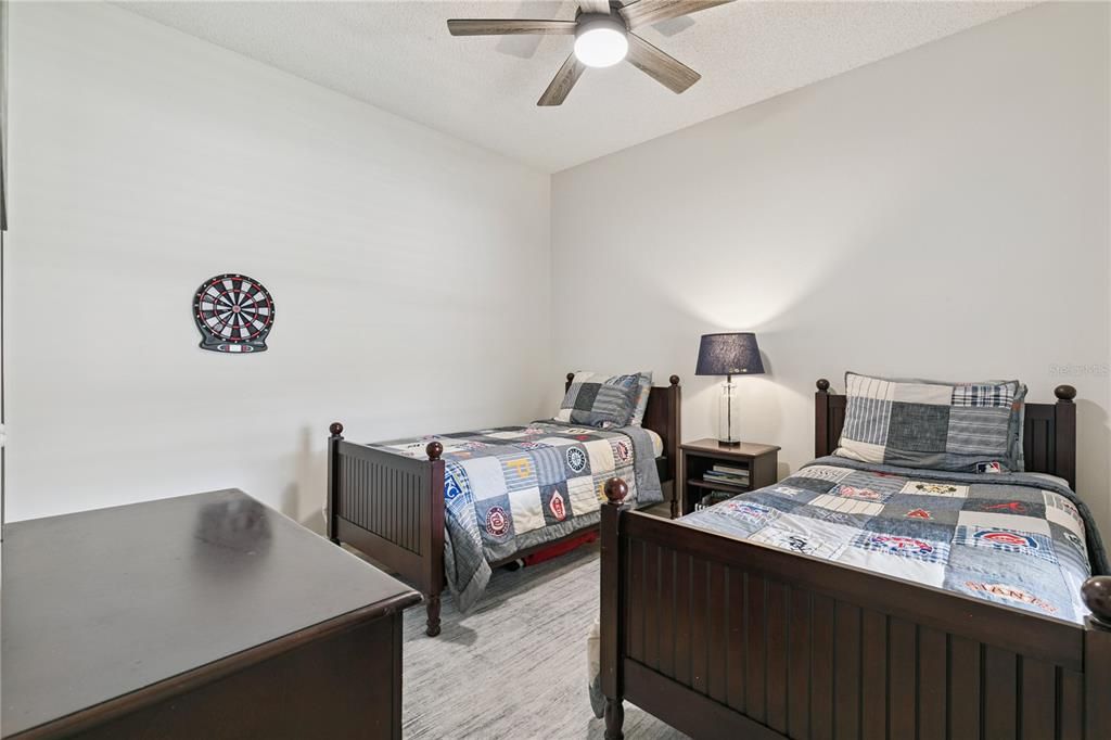 En Venta: $409,900 (3 camas, 3 baños, 1387 Pies cuadrados)