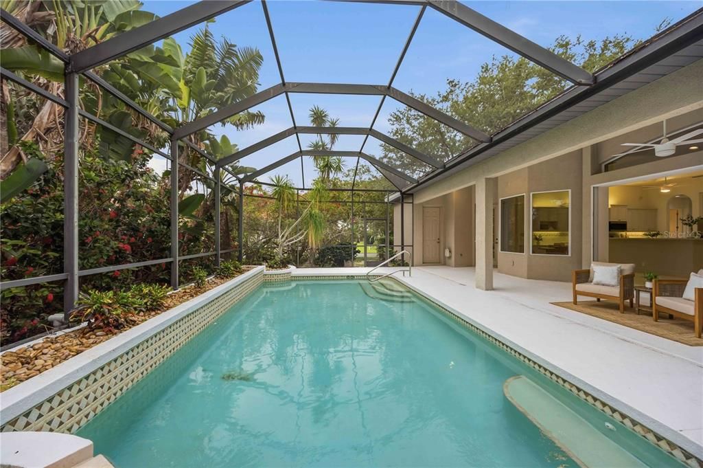 En Venta: $739,900 (3 camas, 3 baños, 2622 Pies cuadrados)