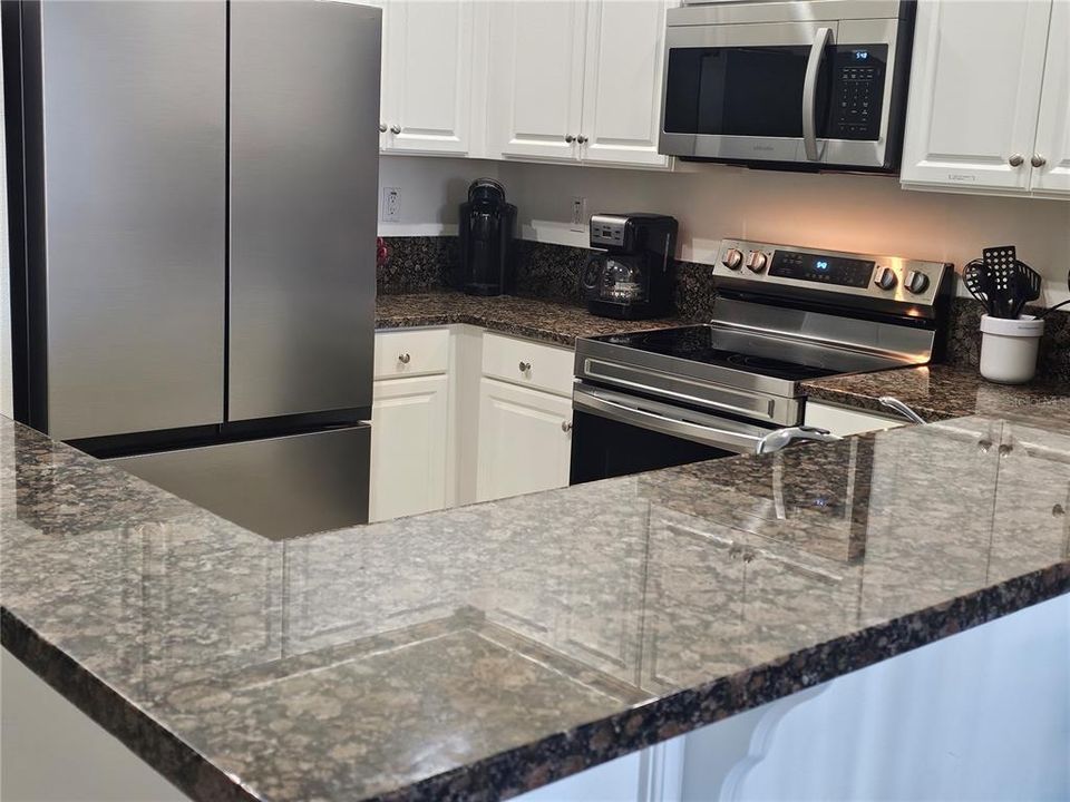 В аренду: $3,000 (3 спален, 2 ванн, 1344 Квадратных фут)