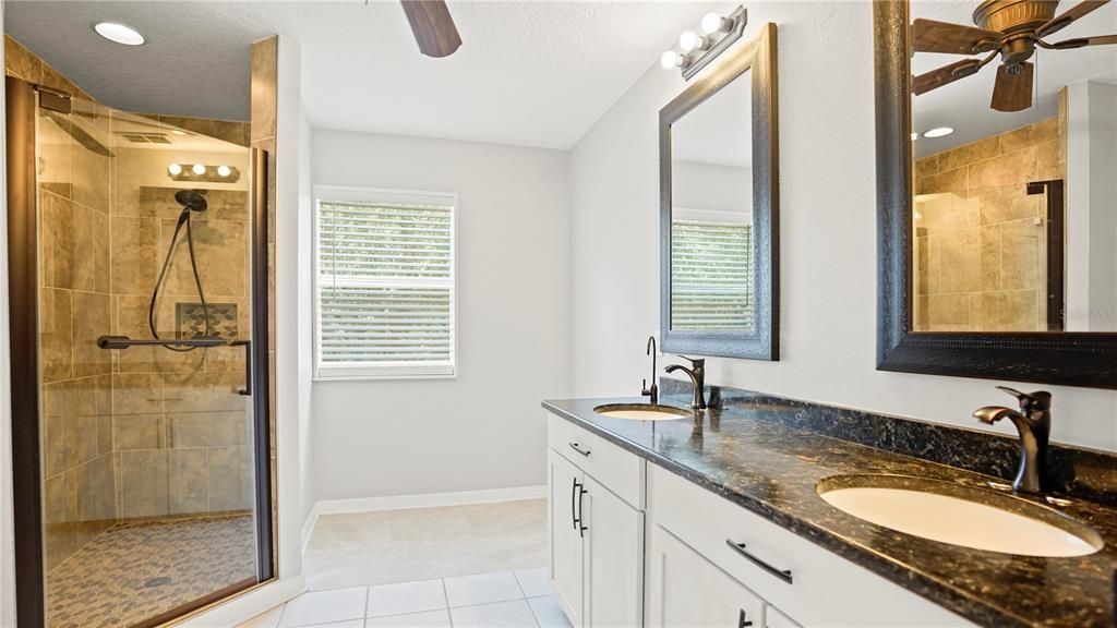 For Sale: $480,000 (4 beds, 2 baths, 2496 Square Feet)