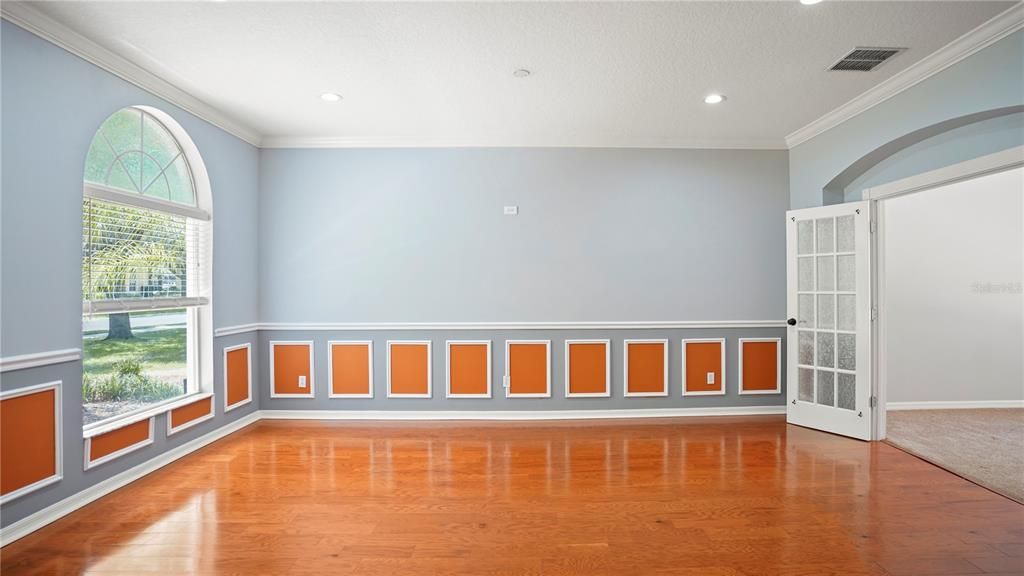 For Sale: $480,000 (4 beds, 2 baths, 2496 Square Feet)