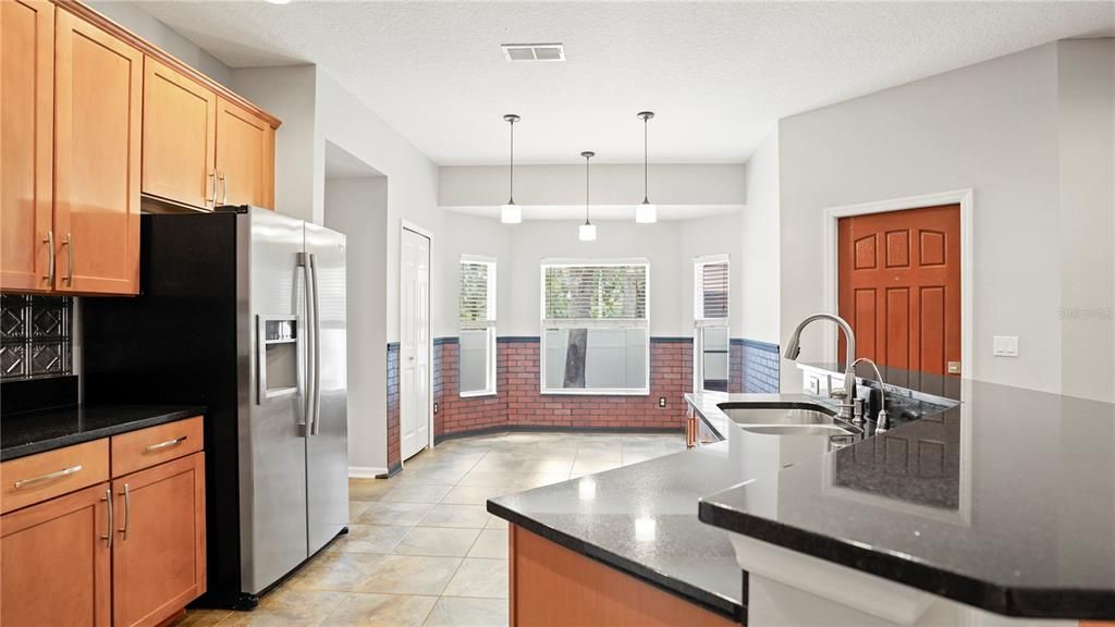 For Sale: $480,000 (4 beds, 2 baths, 2496 Square Feet)