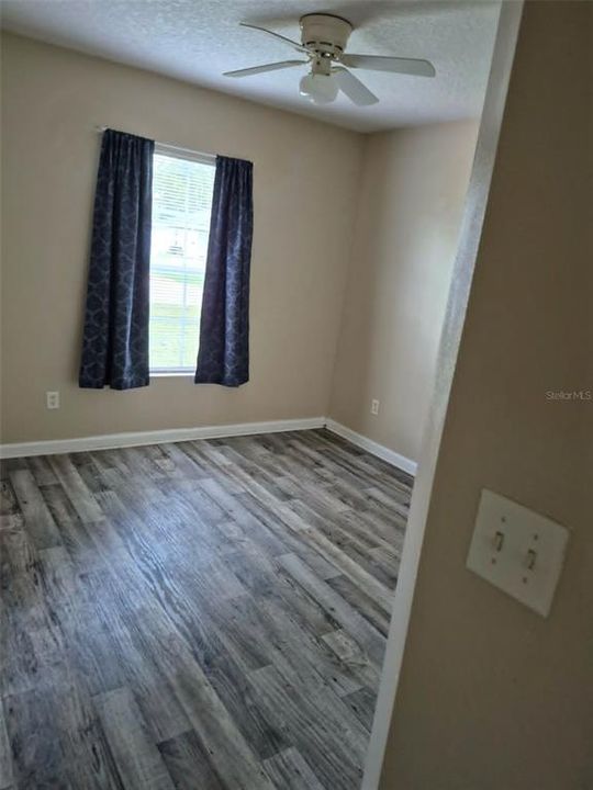 В аренду: $1,850 (3 спален, 2 ванн, 1350 Квадратных фут)