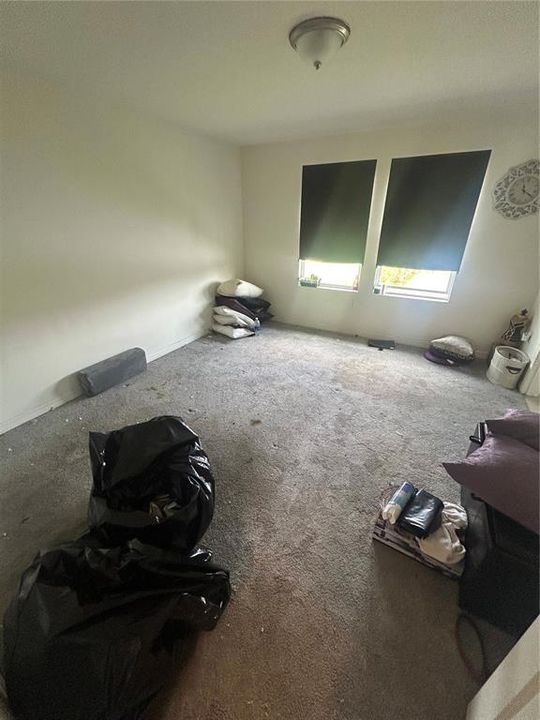 На продажу: $185,000 (3 спален, 2 ванн, 1365 Квадратных фут)