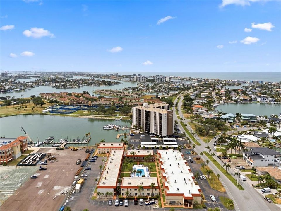 En Venta: $163,900 (1 camas, 1 baños, 645 Pies cuadrados)