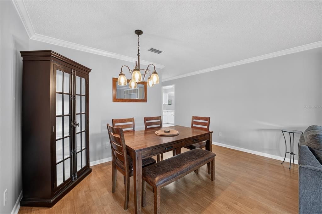 For Sale: $181,900 (2 beds, 2 baths, 1534 Square Feet)