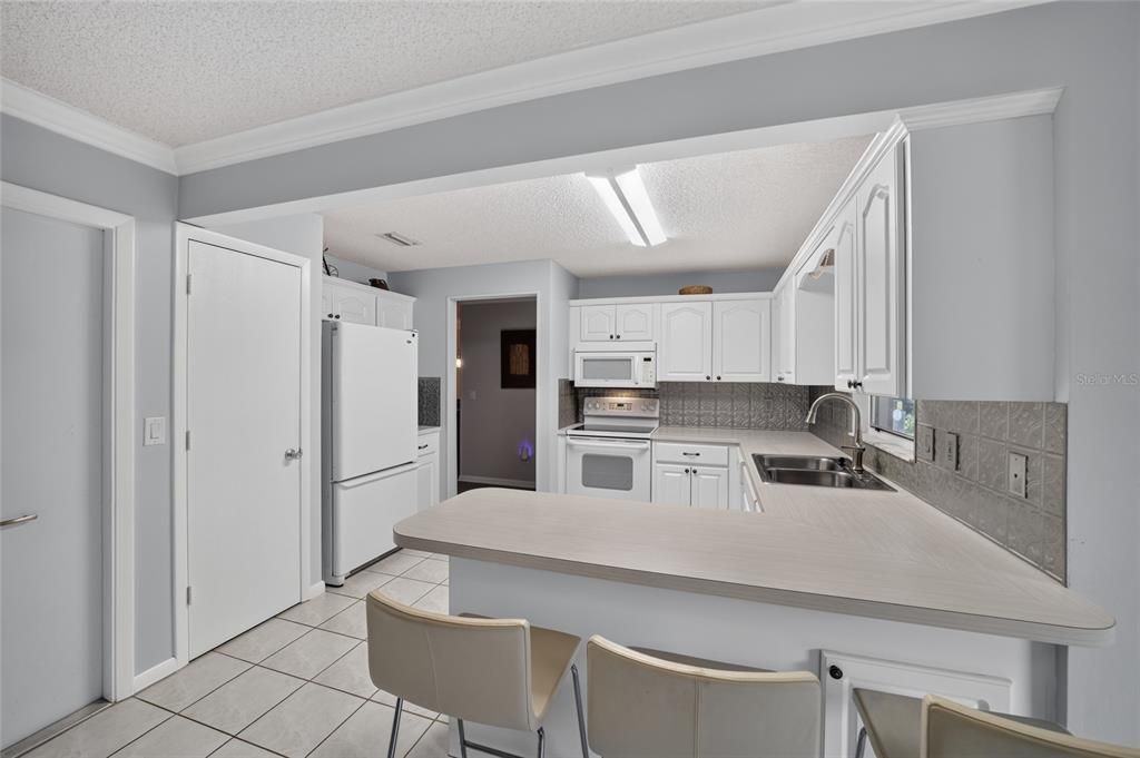 For Sale: $181,900 (2 beds, 2 baths, 1534 Square Feet)