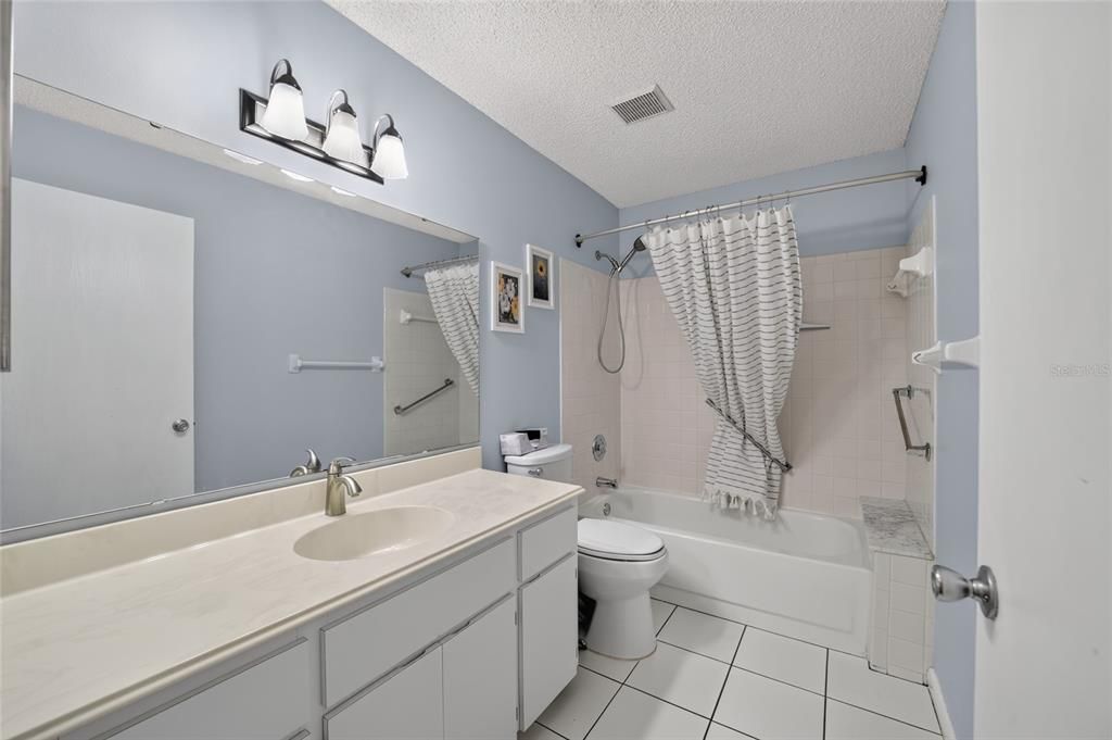 For Sale: $181,900 (2 beds, 2 baths, 1534 Square Feet)
