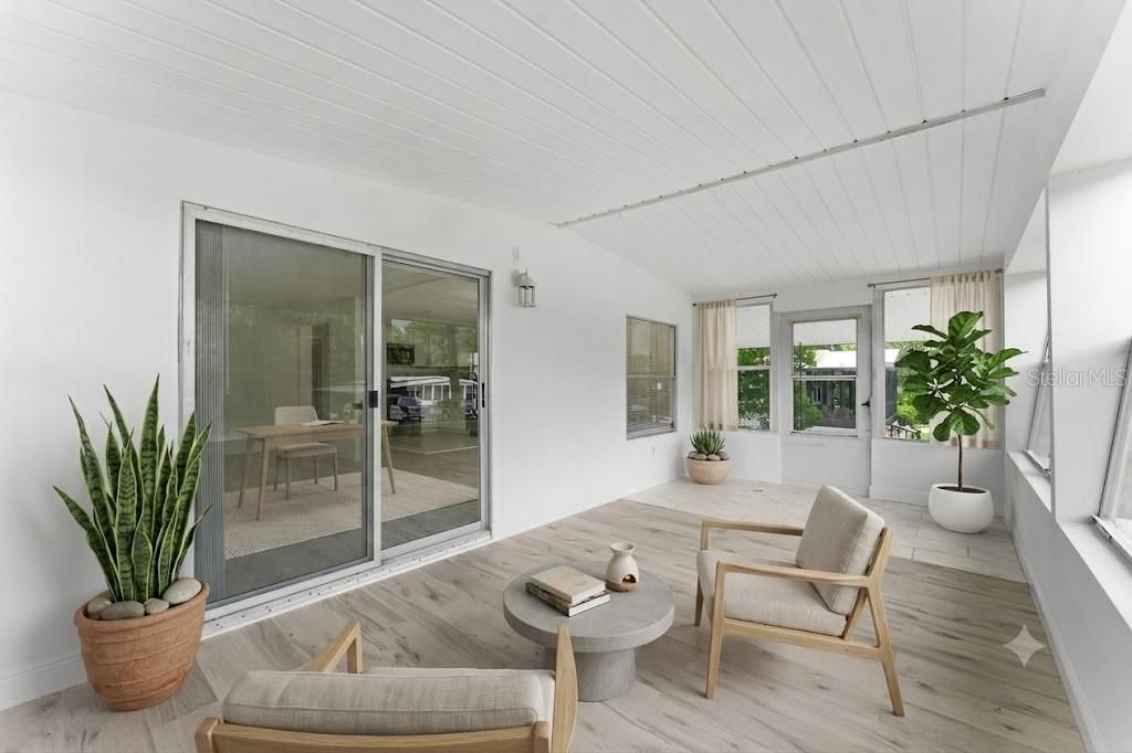En Venta: $219,900 (2 camas, 2 baños, 966 Pies cuadrados)