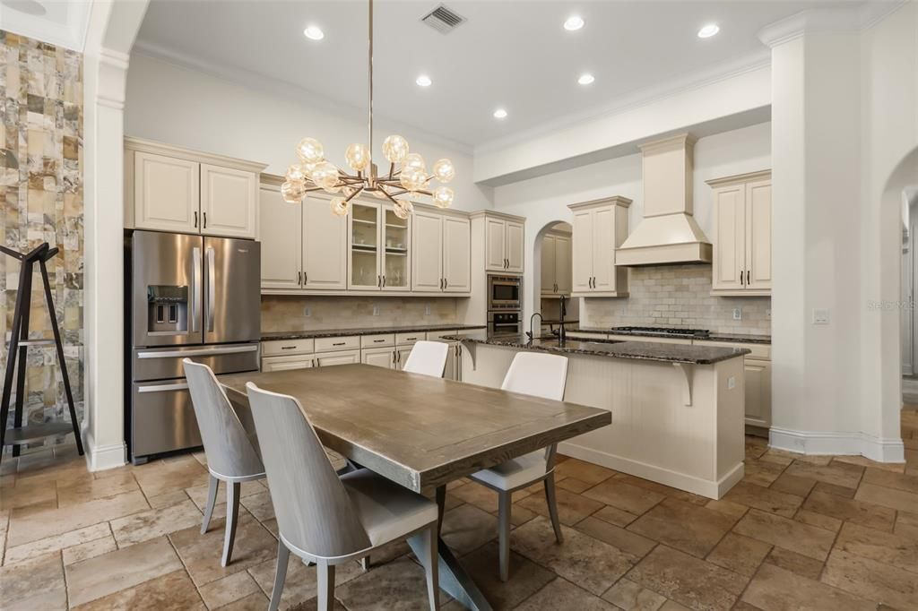 En Venta: $1,595,000 (4 camas, 3 baños, 3166 Pies cuadrados)