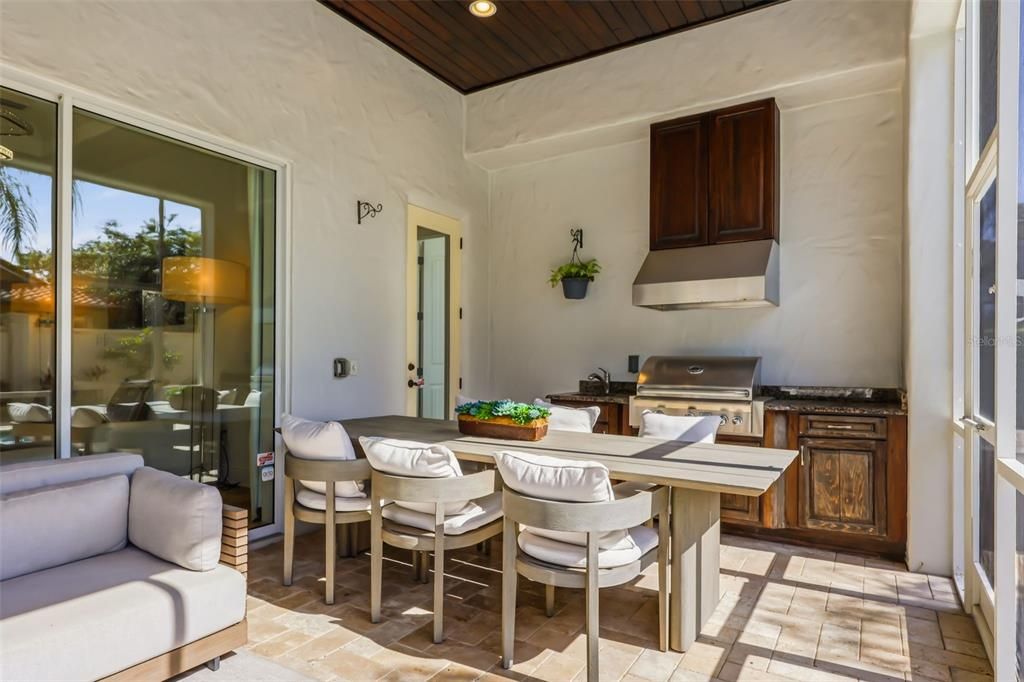 En Venta: $1,595,000 (4 camas, 3 baños, 3166 Pies cuadrados)