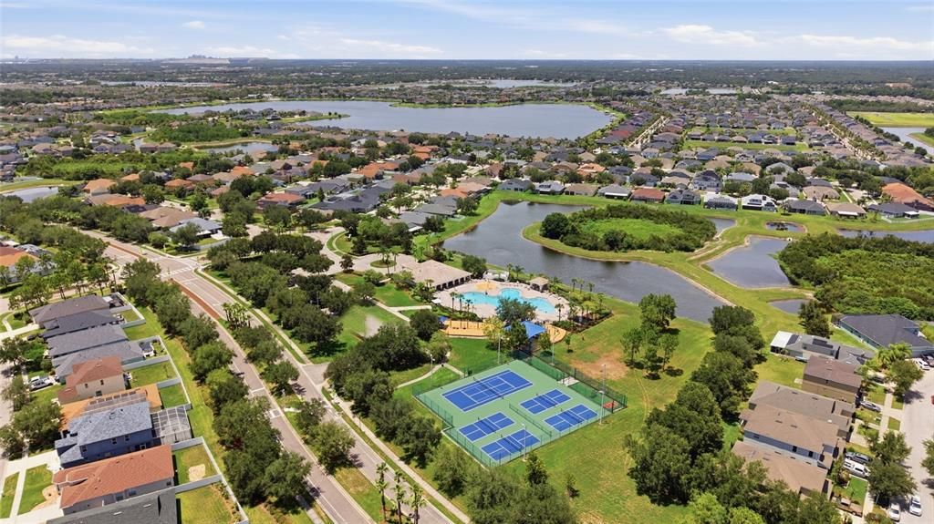 На продажу: $515,000 (4 спален, 2 ванн, 2502 Квадратных фут)
