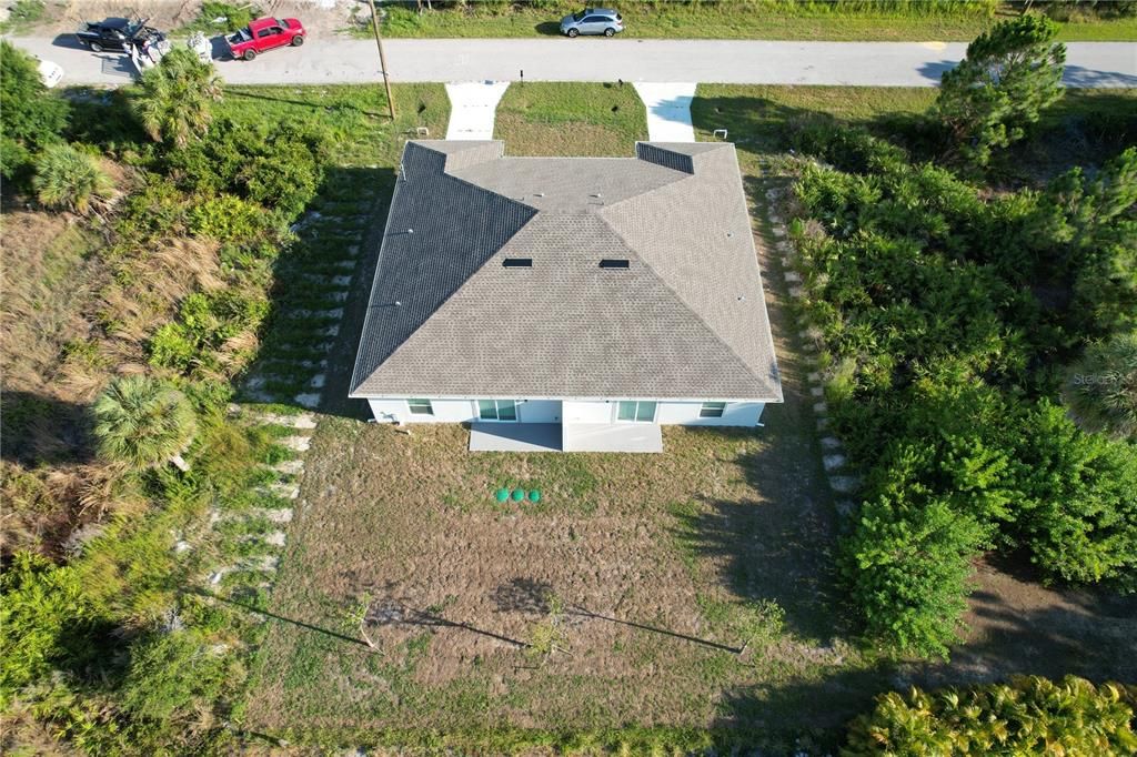 For Rent: $1,650 (3 beds, 2 baths, 1200 Square Feet)