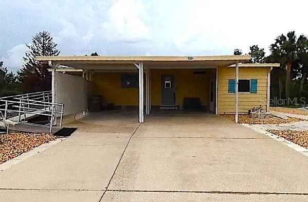 Active With Contract: $159,000 (2 beds, 2 baths, 1092 Square Feet)
