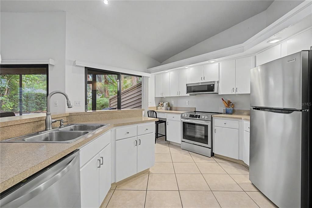 En Venta: $425,000 (2 camas, 2 baños, 1235 Pies cuadrados)