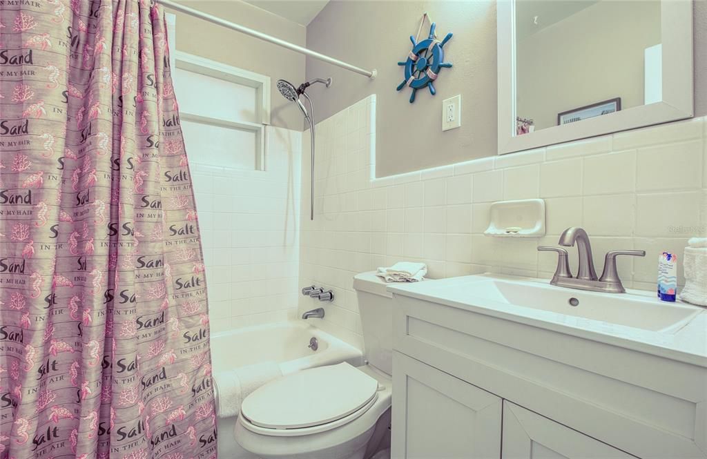 В аренду: $3,500 (4 спален, 3 ванн, 1732 Квадратных фут)