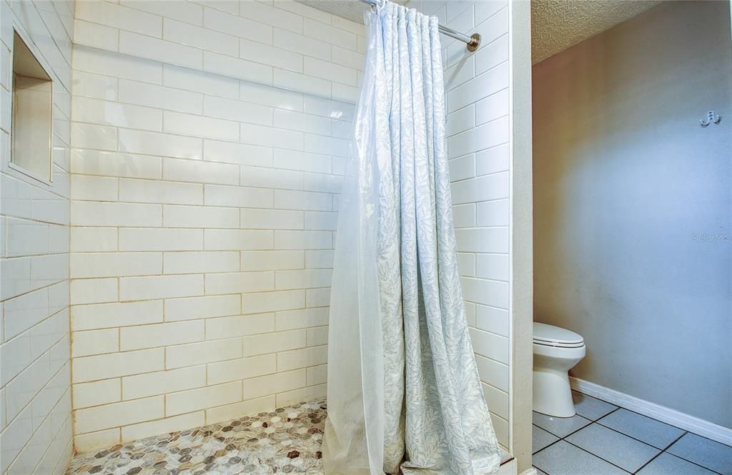 В аренду: $3,500 (4 спален, 3 ванн, 1732 Квадратных фут)