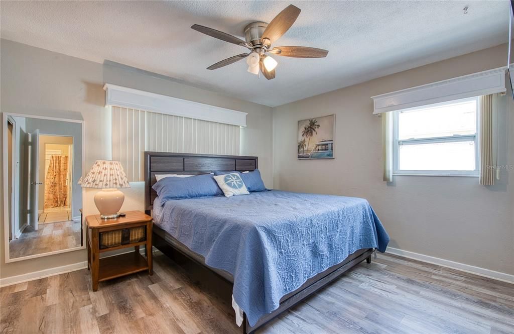 В аренду: $3,500 (4 спален, 3 ванн, 1732 Квадратных фут)