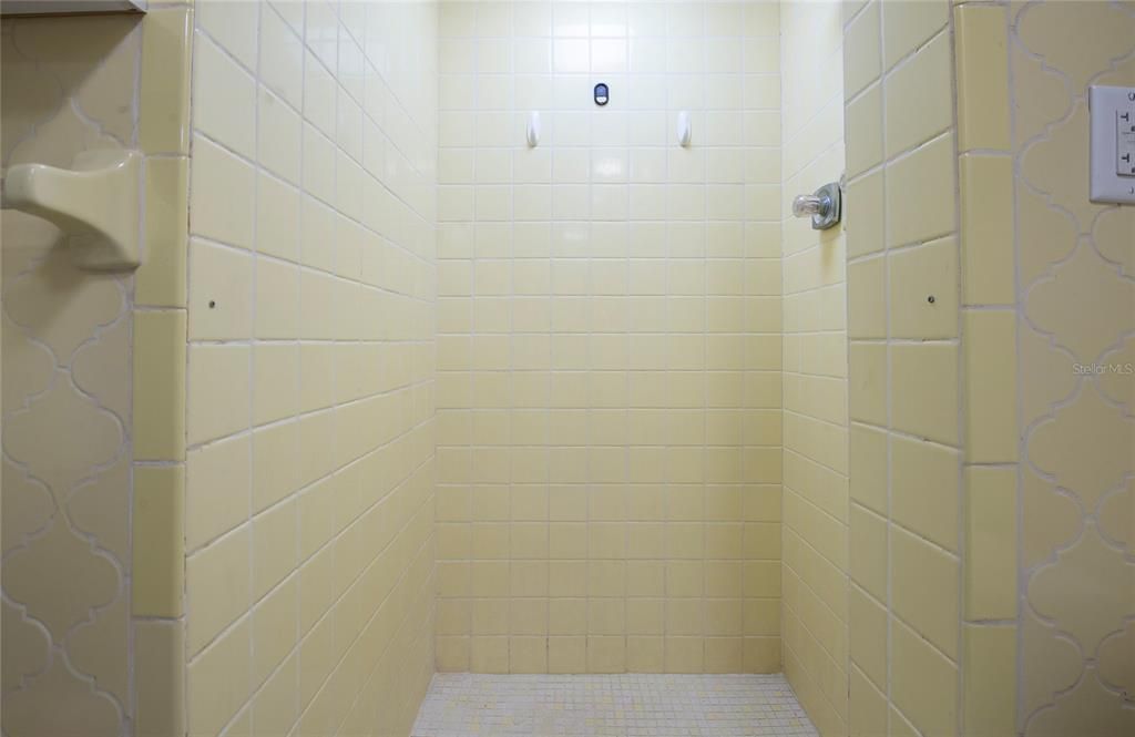 В аренду: $3,500 (4 спален, 3 ванн, 1732 Квадратных фут)
